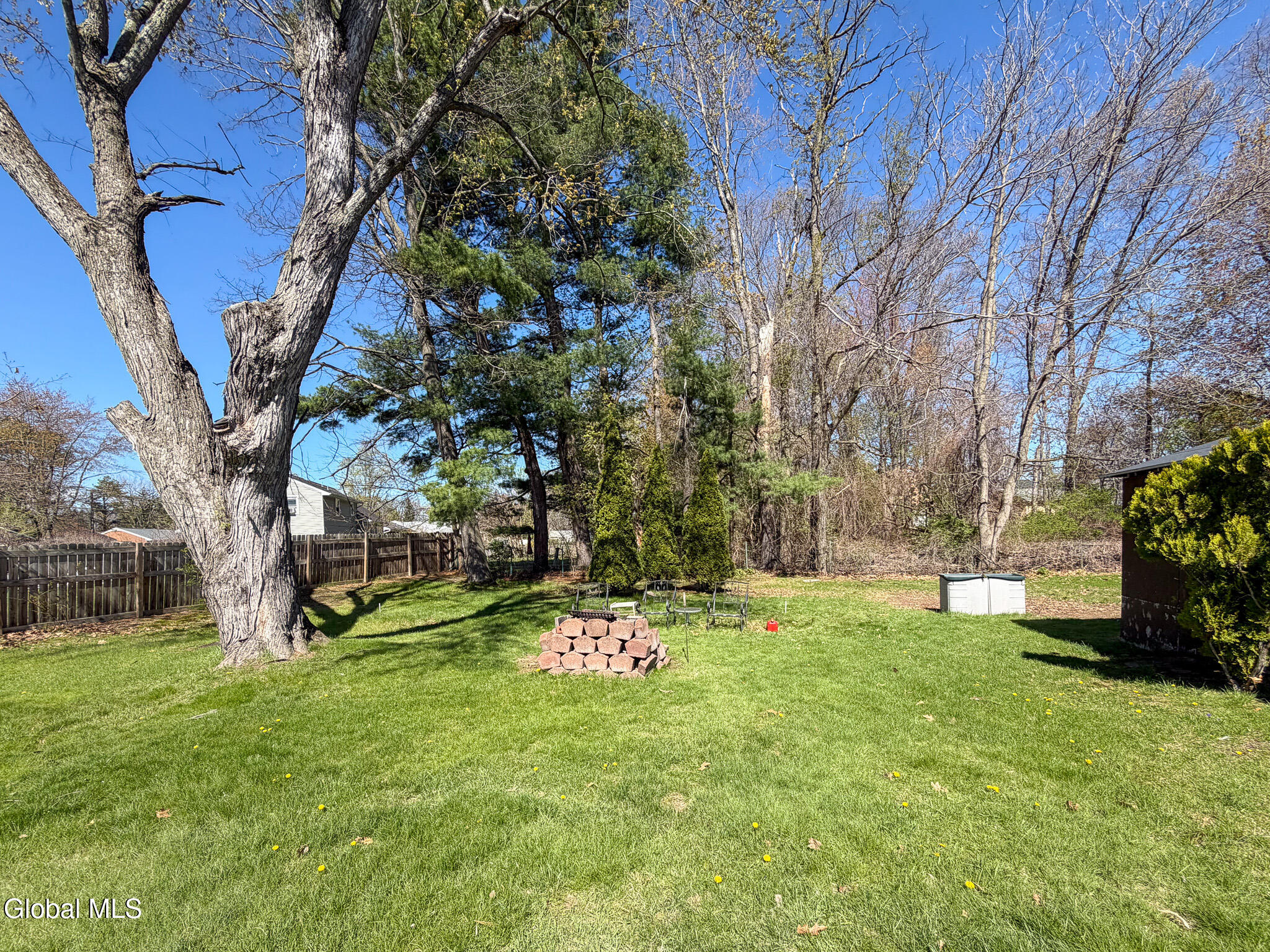 378 Bradford Road Schenectady NY 12304