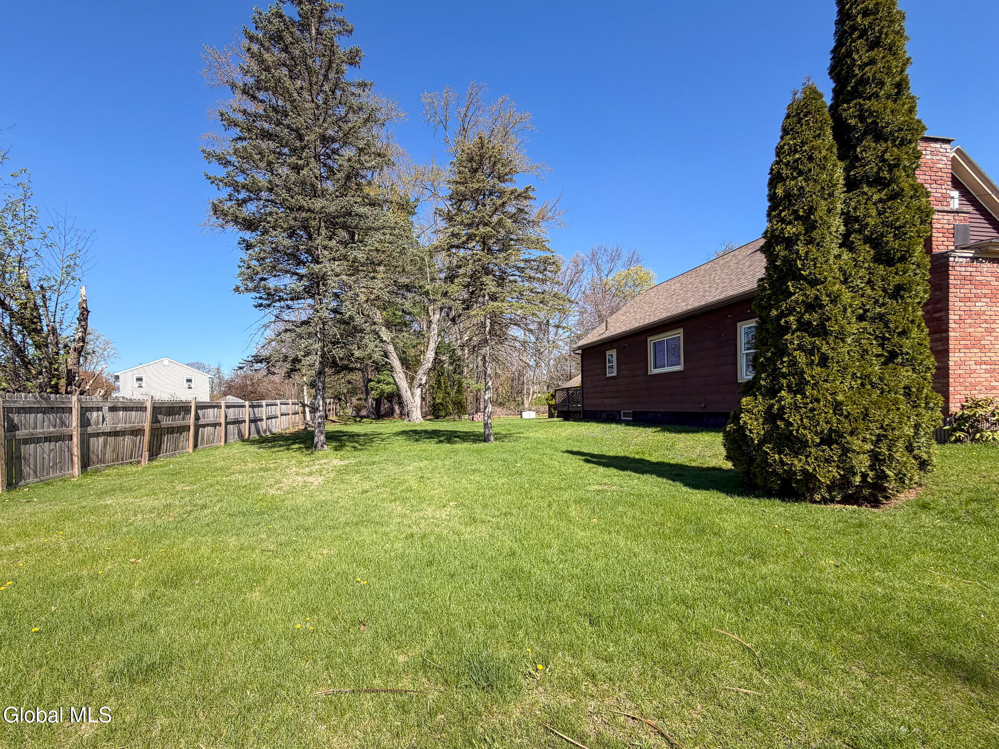 378 Bradford Road Schenectady NY 12304