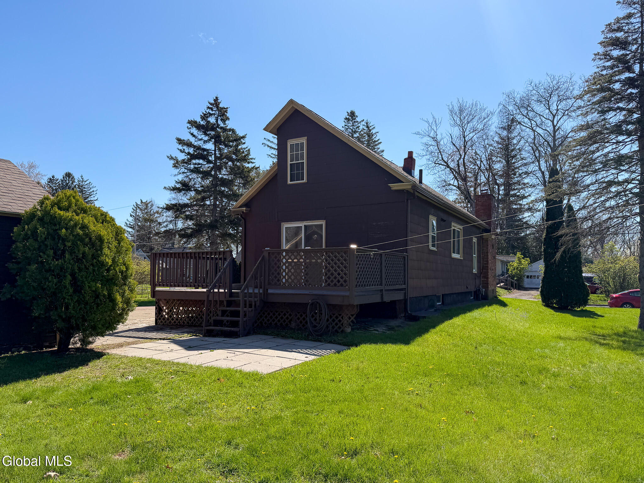 378 Bradford Road Schenectady NY 12304