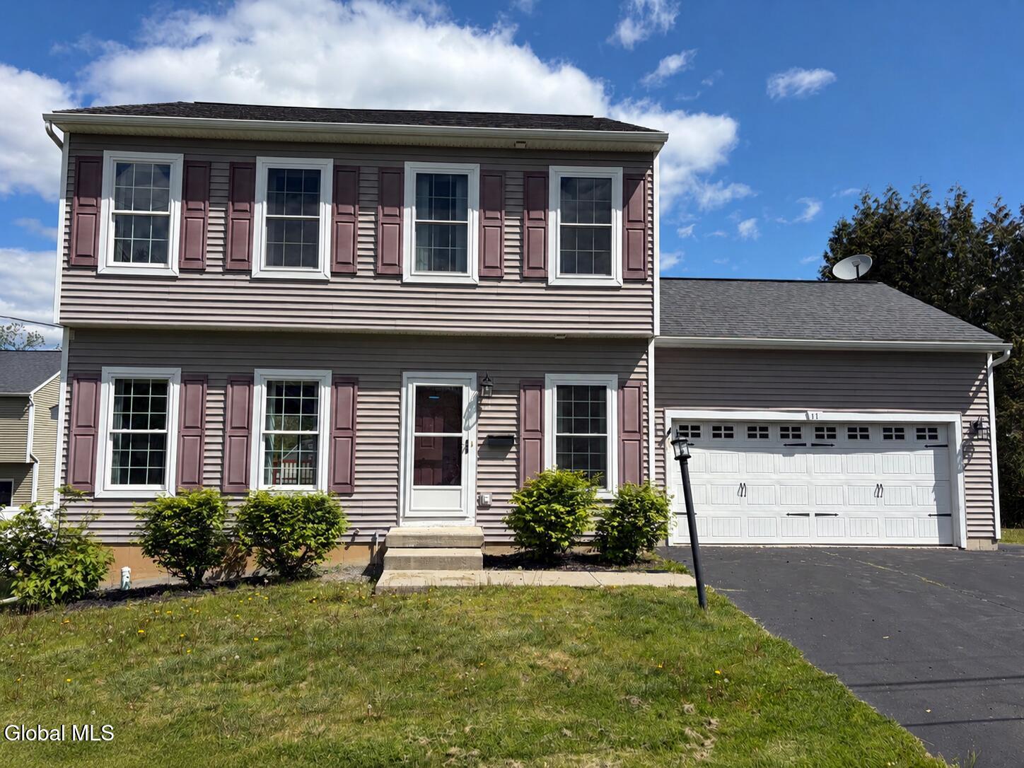 11 Highland View Avenue Rensselaer NY 12144