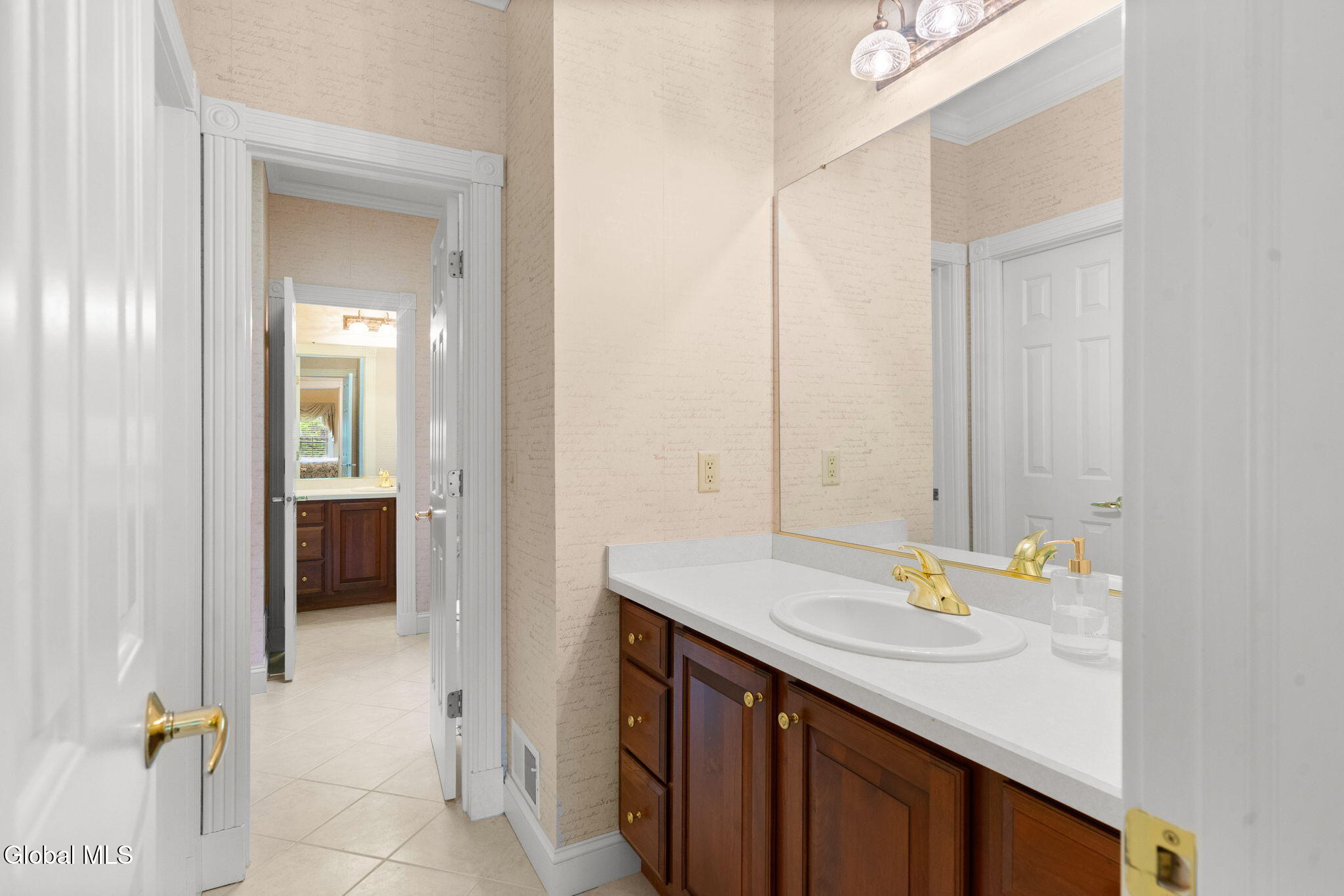 1 Sage Estate Menands NY 12204