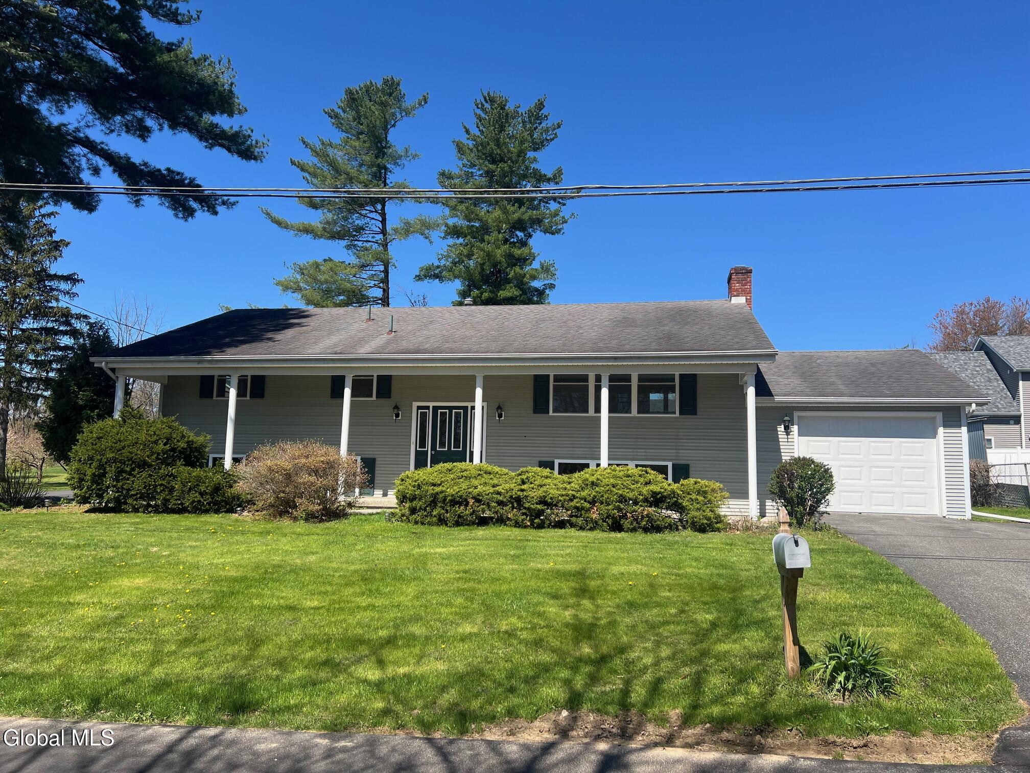 25 Pine Street Albany NY 12203