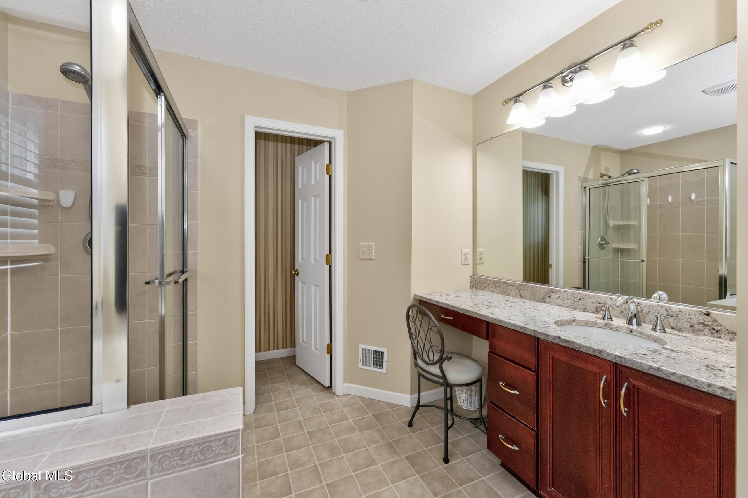 4 Quincy Lane Queensbury NY 12804