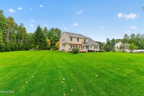 4 Quincy Lane Queensbury NY 12804
