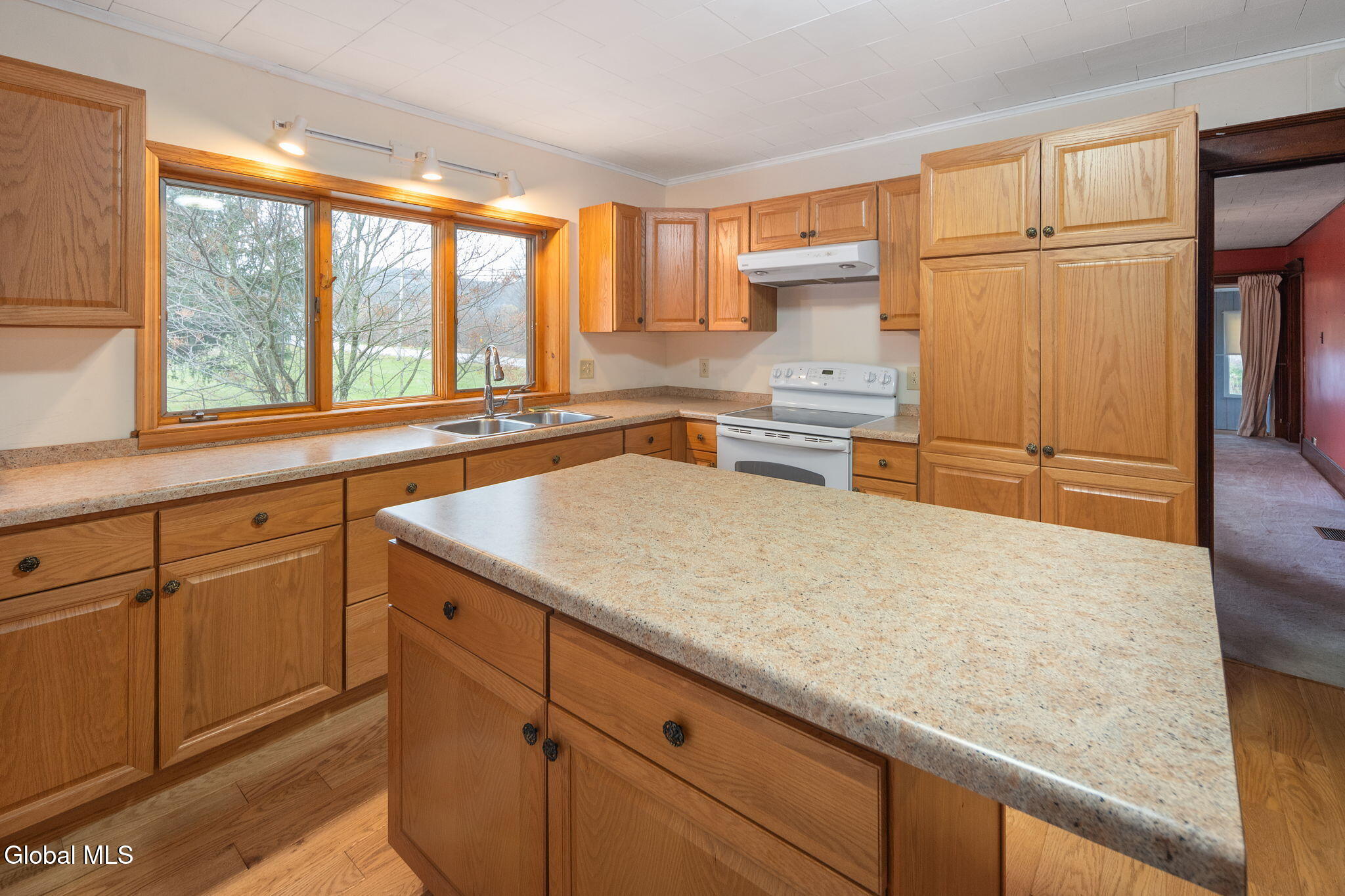 5754 State Route 10 Cobleskill NY 12043