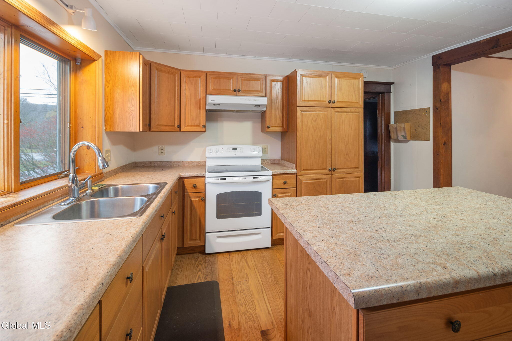 5754 State Route 10 Cobleskill NY 12043