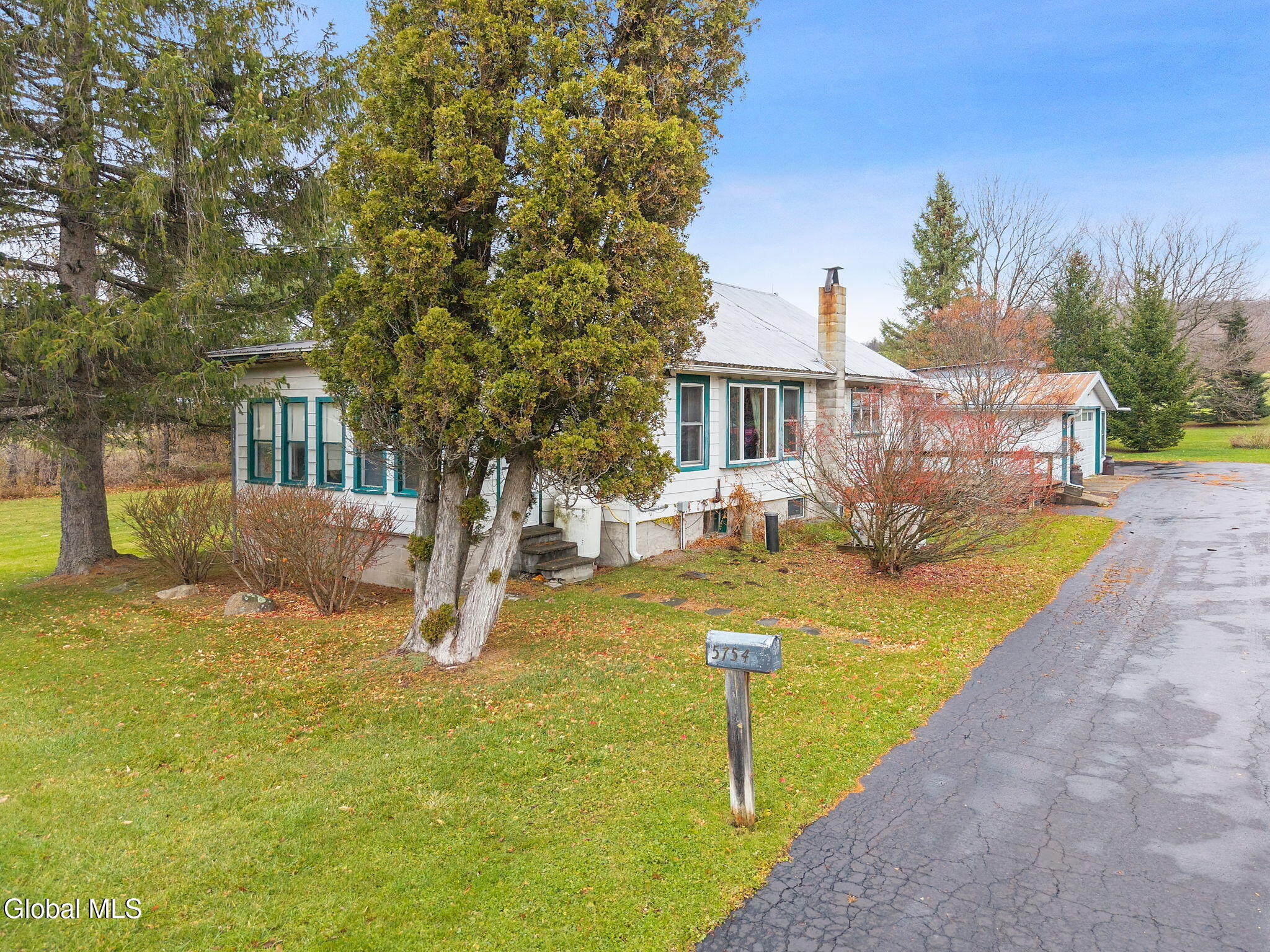 5754 State Route 10 Cobleskill NY 12043