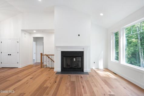 6 Cannon Royal Drive Saratoga Springs NY 12866