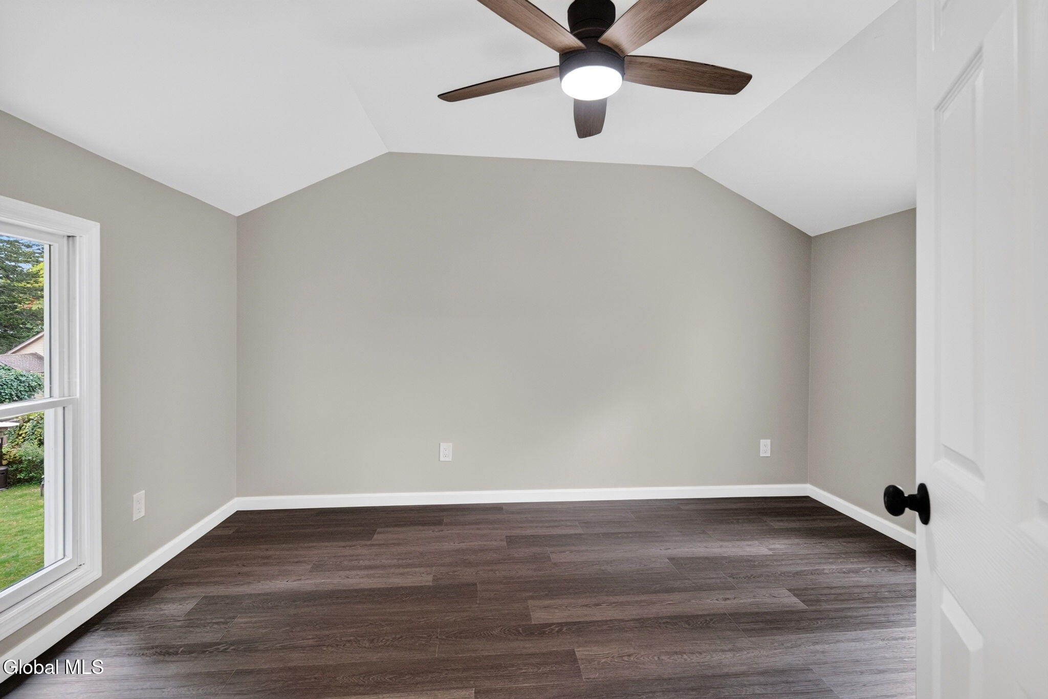 3 Ellsworth Place Delmar NY 12054
