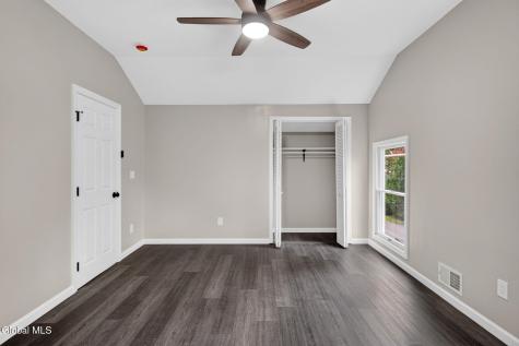 3 Ellsworth Place Delmar NY 12054