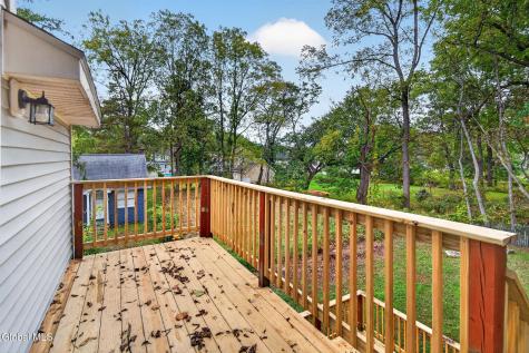 3 Ellsworth Place Delmar NY 12054