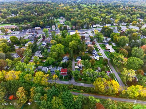 3 Ellsworth Place Delmar NY 12054