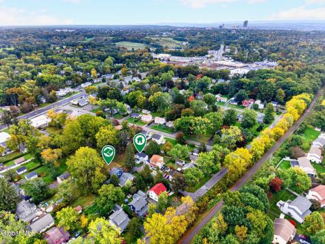 3 Ellsworth Place Delmar NY 12054