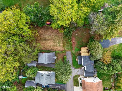 3 Ellsworth Place Delmar NY 12054