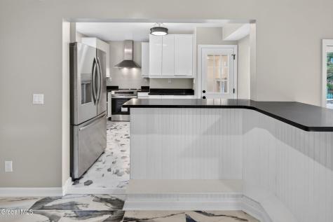 3 Ellsworth Place Delmar NY 12054