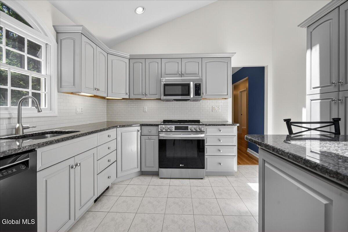 21 Woodstead Road Ballston Lake NY 12019