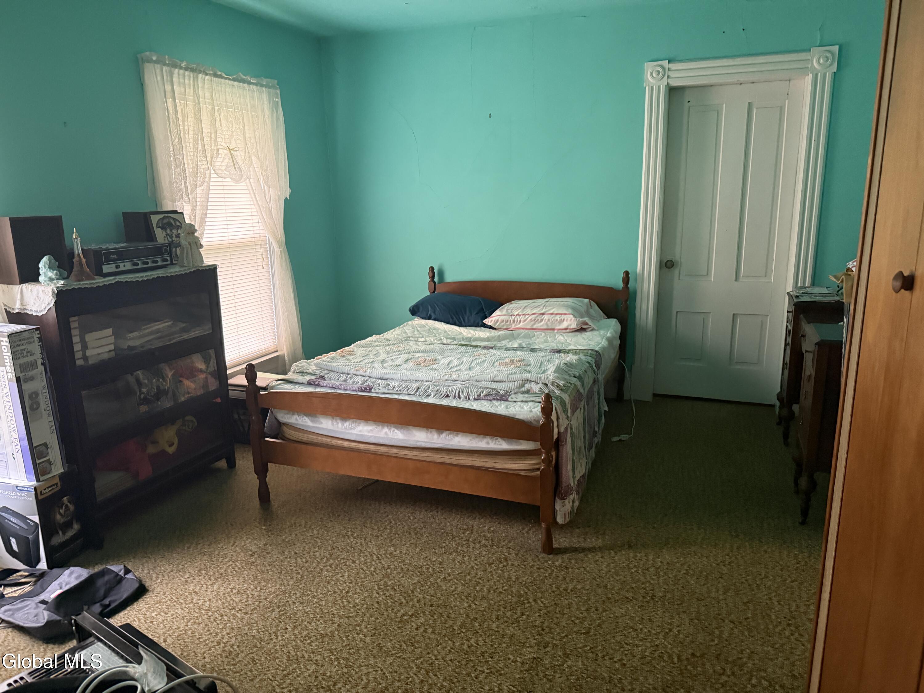 94 West Street Gloversville NY 12078