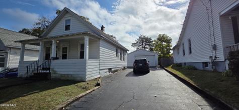 23 Austain Avenue Albany NY 12205