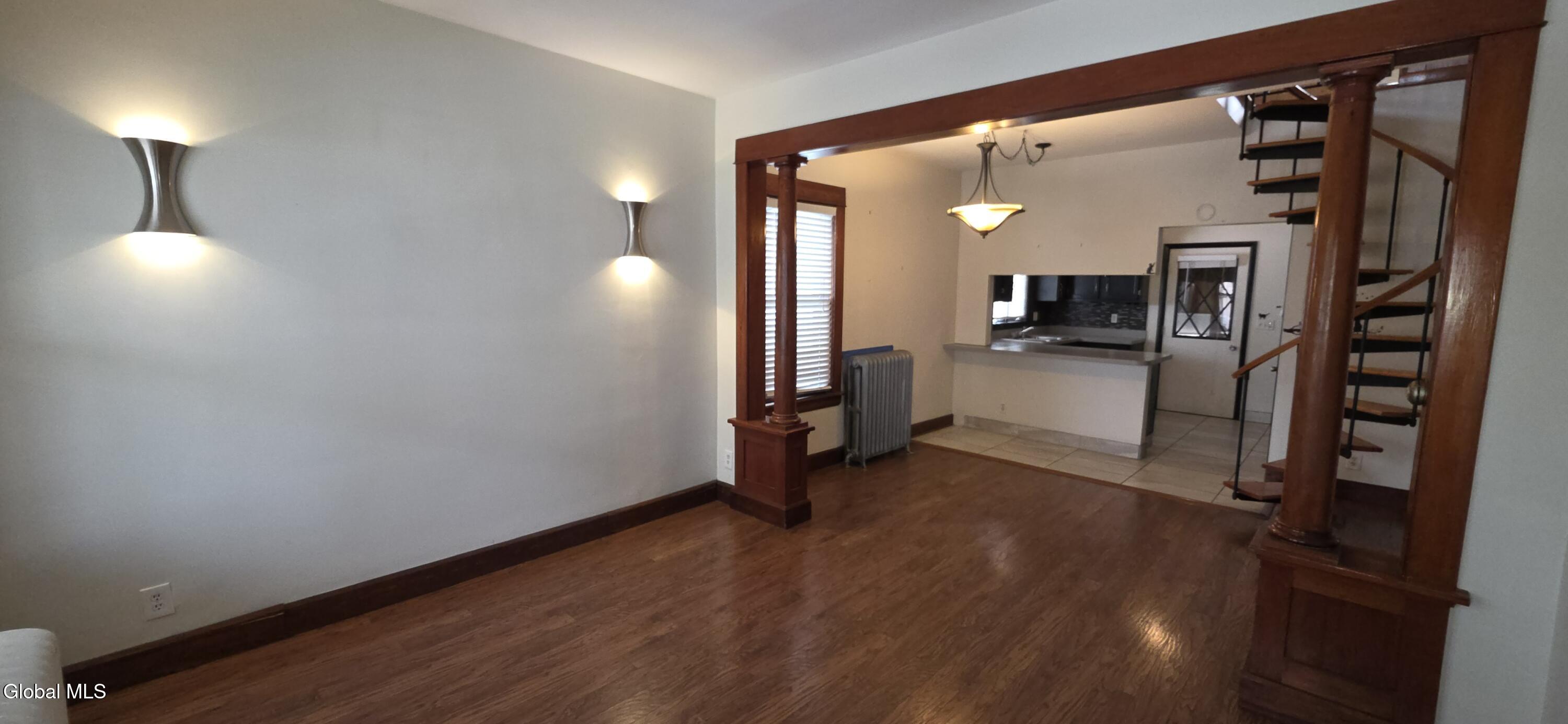 23 Austain Avenue Albany NY 12205