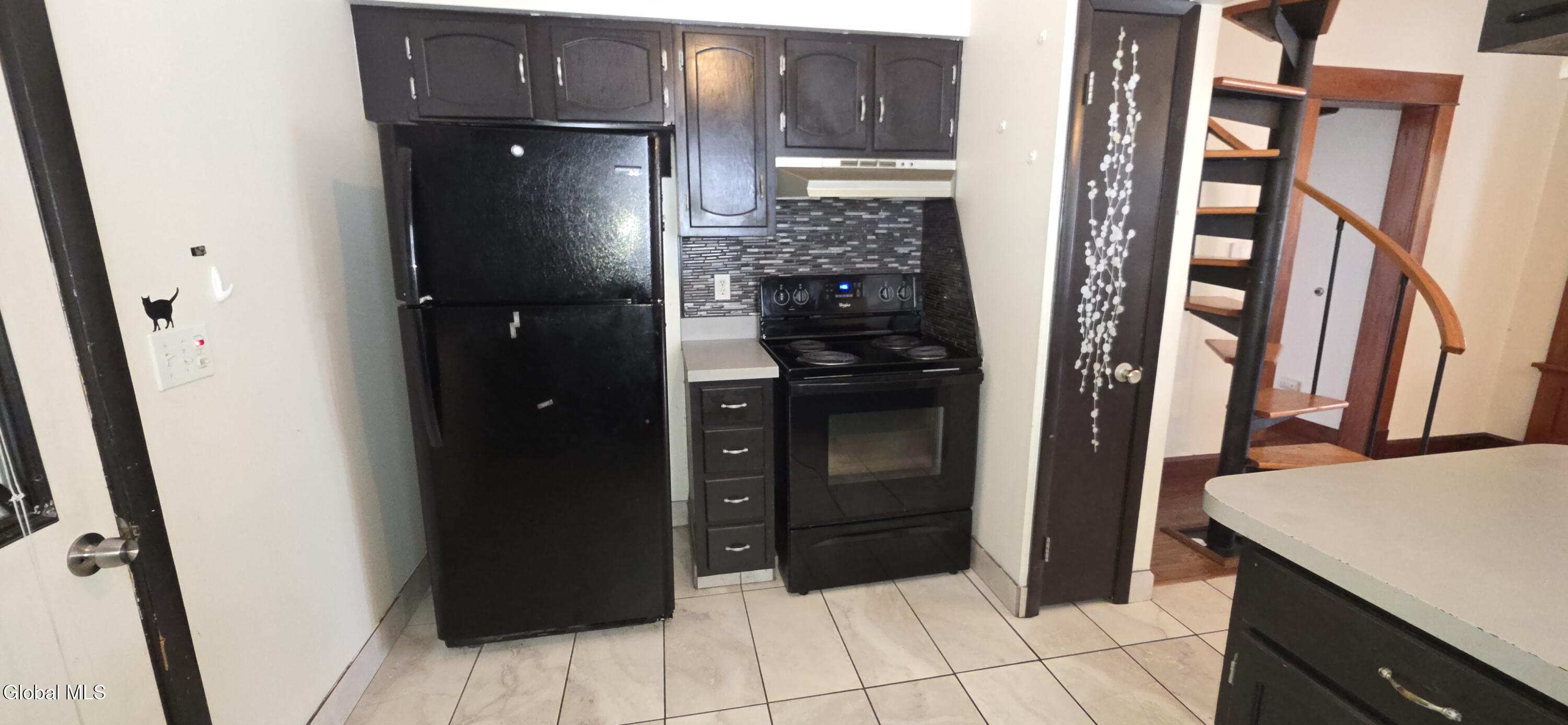 23 Austain Avenue Albany NY 12205
