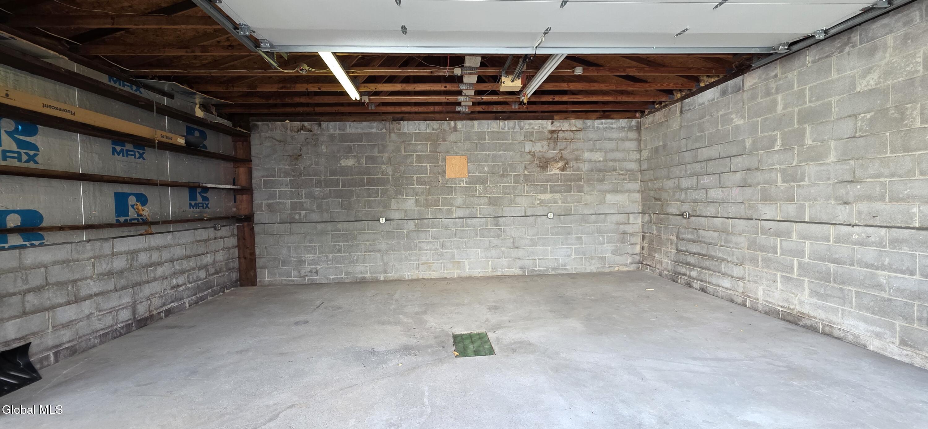 23 Austain Avenue Albany NY 12205