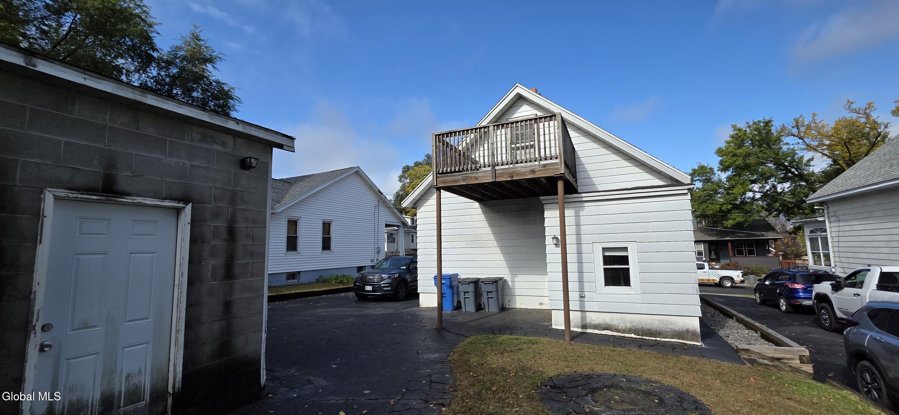 23 Austain Avenue Albany NY 12205