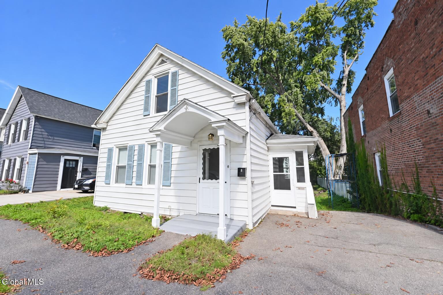 4 Ball Place Watervliet NY 12189