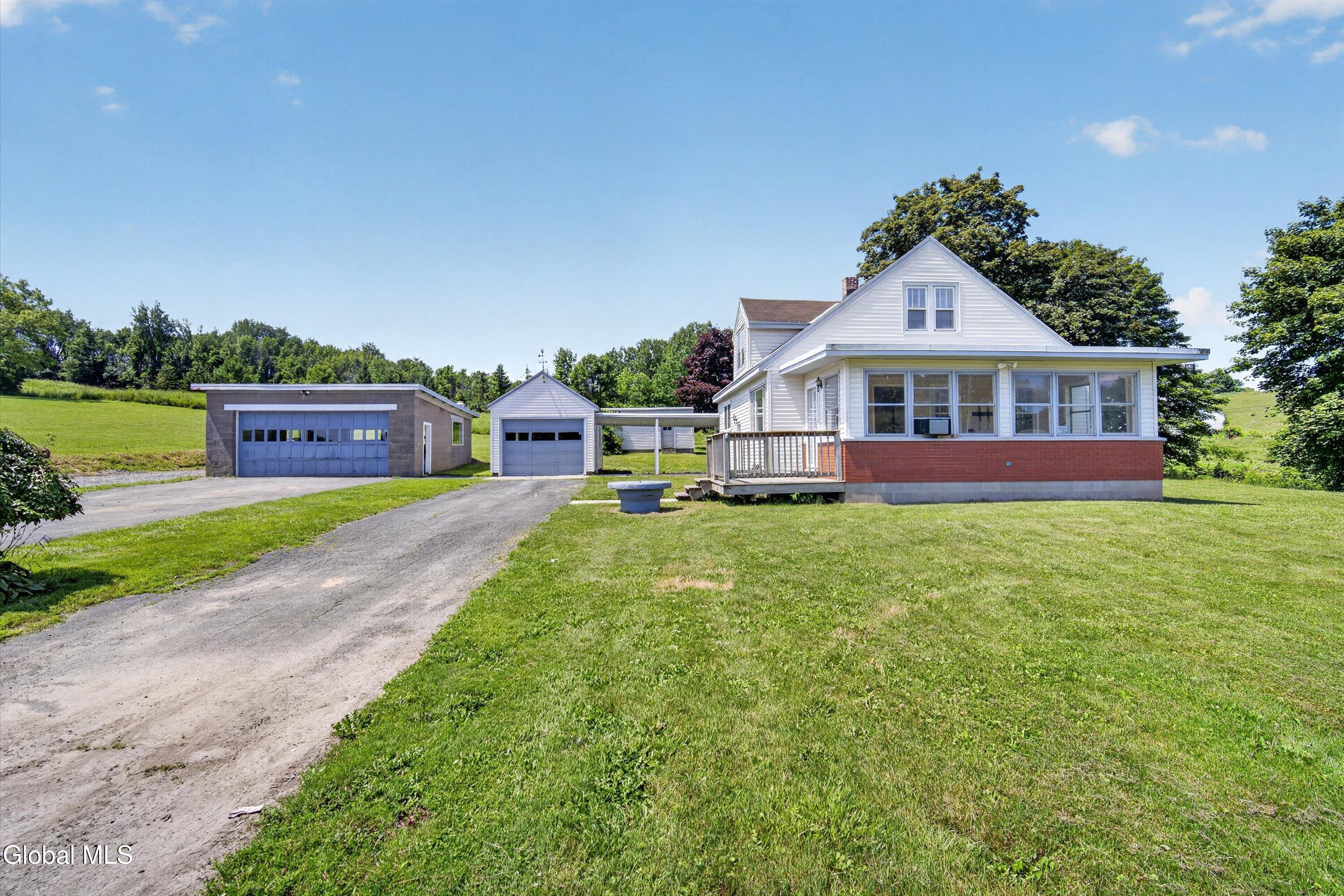 396 Pattersonville Road Amsterdam NY 12010
