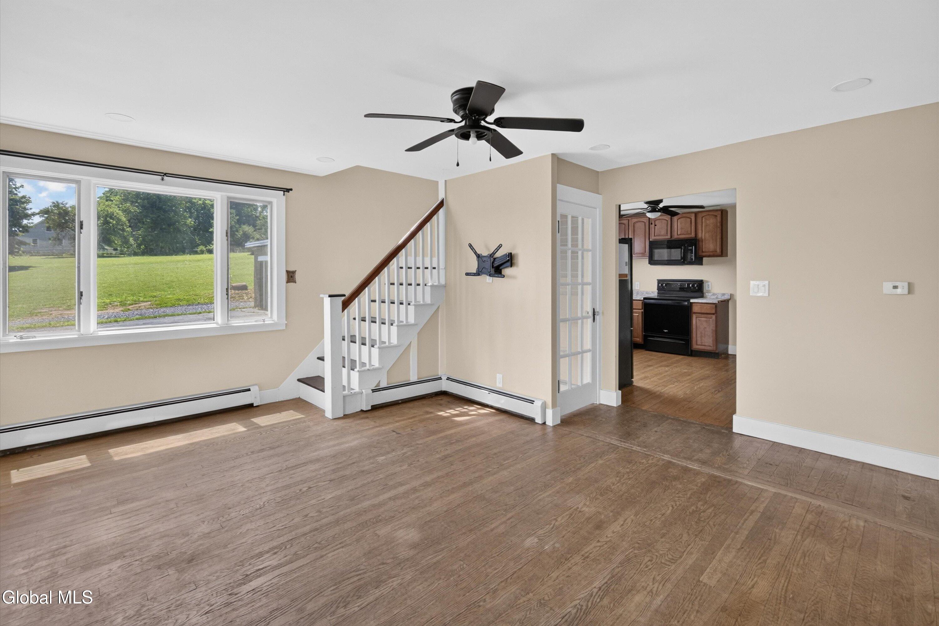 396 Pattersonville Road Amsterdam NY 12010