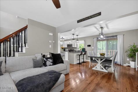 131 Calhoun Drive Troy NY 12182