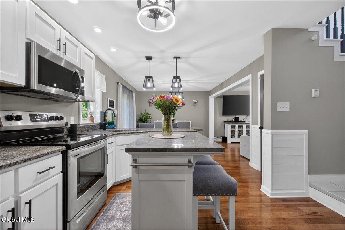 131 Calhoun Drive Troy NY 12182