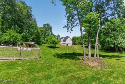 131 Calhoun Drive Troy NY 12182