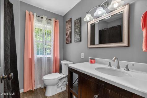131 Calhoun Drive Troy NY 12182