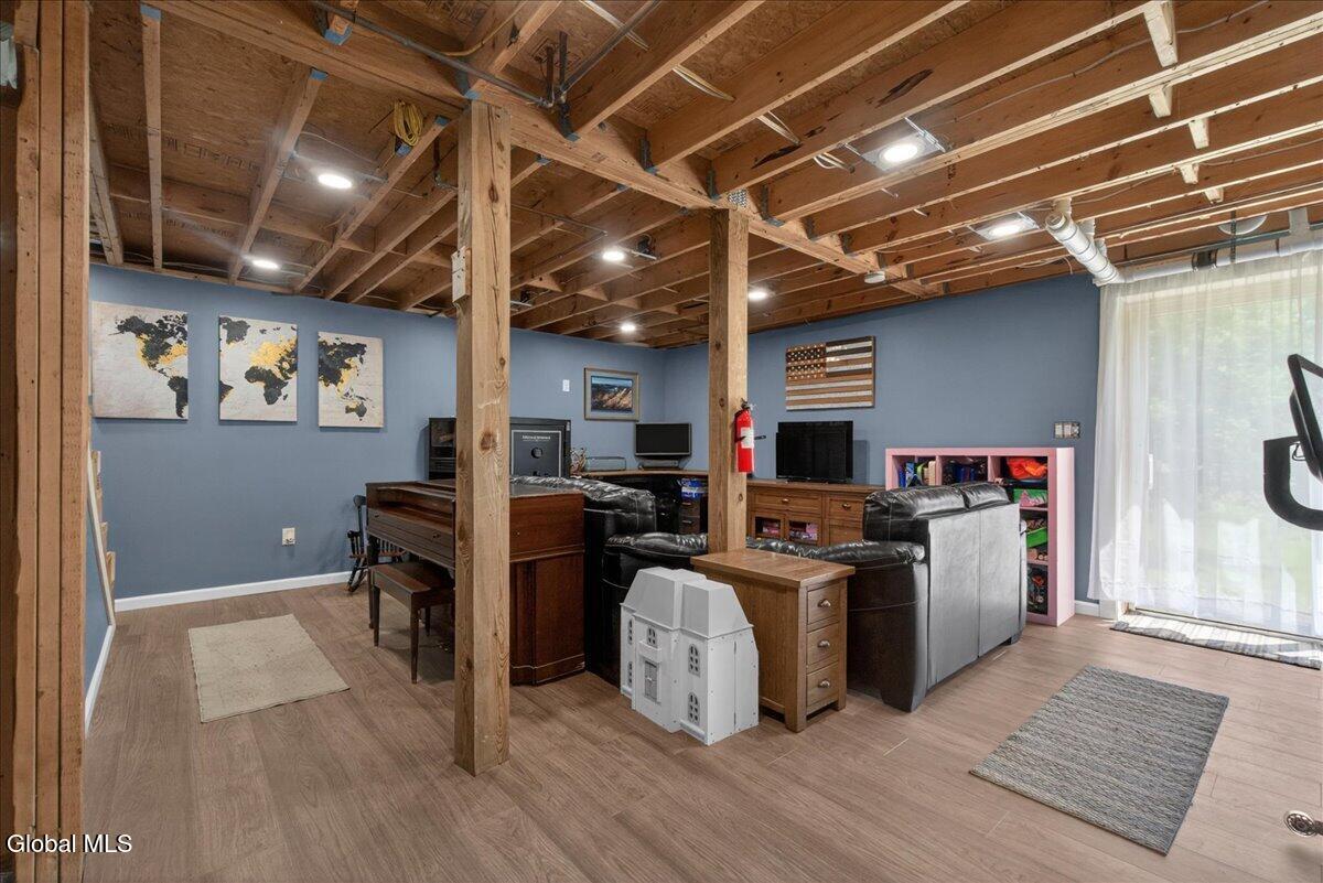 131 Calhoun Drive Troy NY 12182
