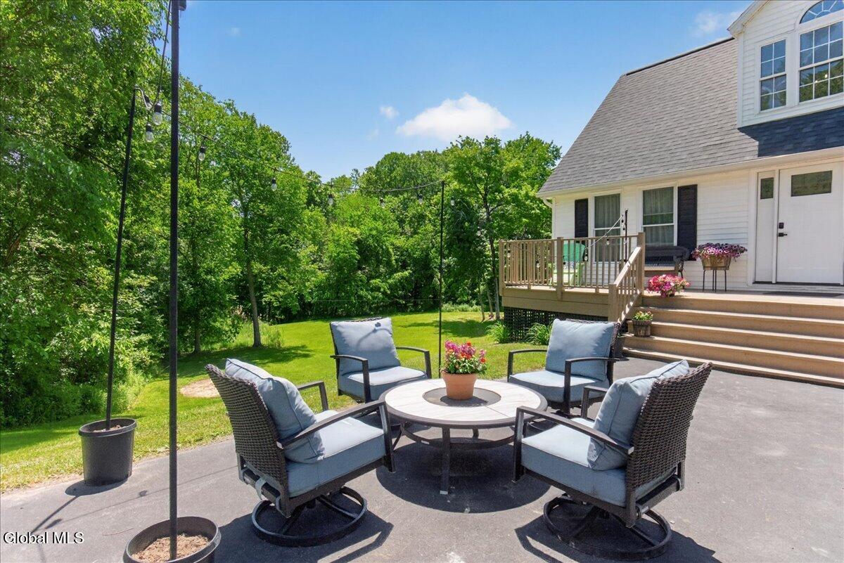 131 Calhoun Drive Troy NY 12182