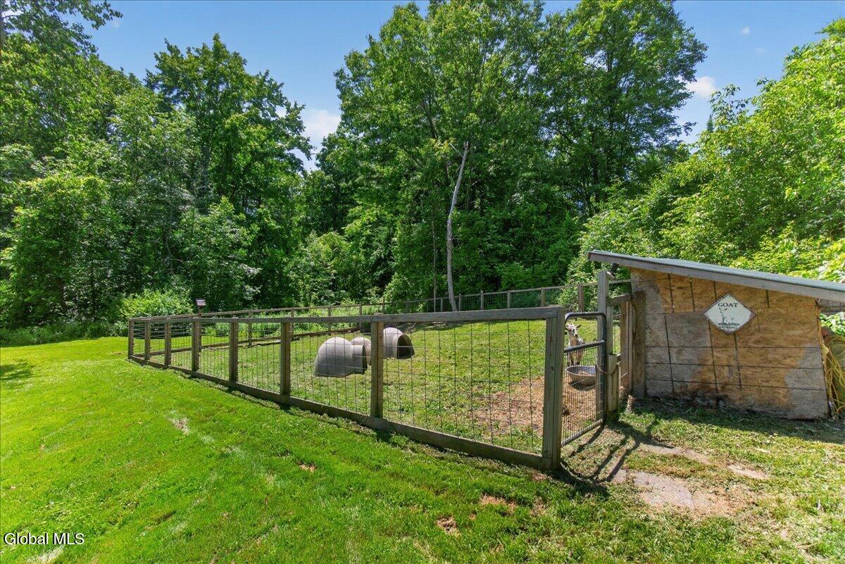 131 Calhoun Drive Troy NY 12182