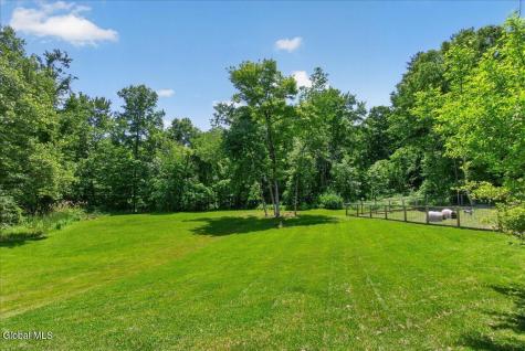 131 Calhoun Drive Troy NY 12182