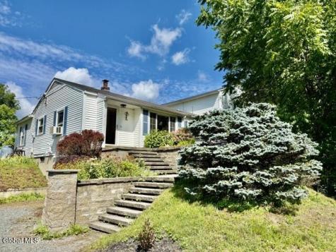 9 Grandview Drive Poestenkill NY 12140