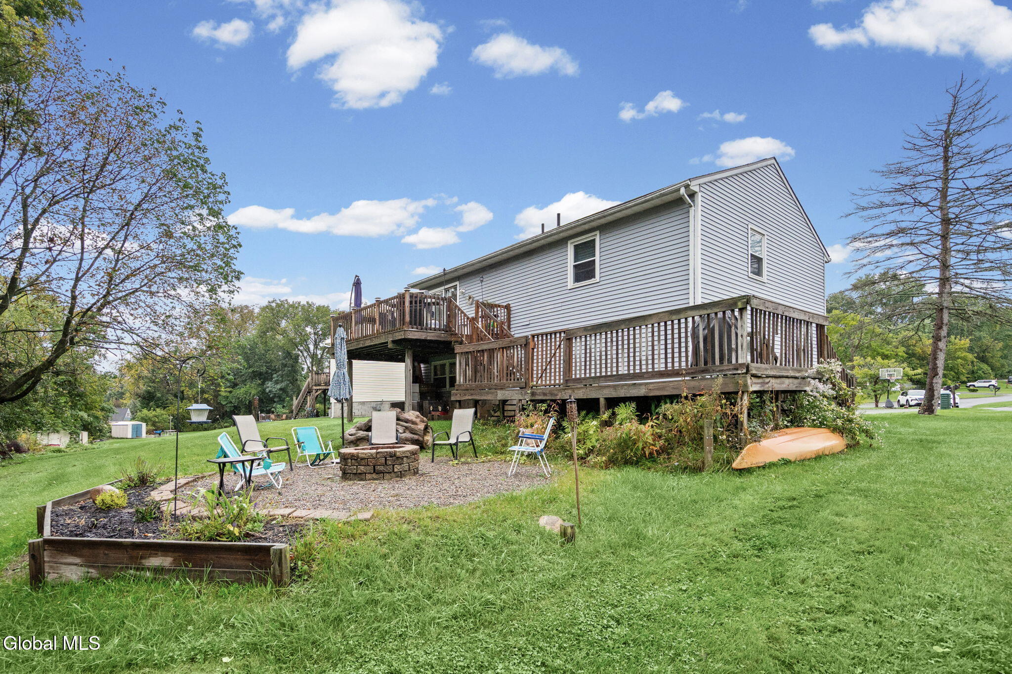 13 Andree Court Schenectady NY 12309