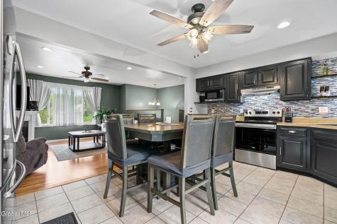 13 Andree Court Schenectady NY 12309