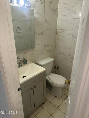 92 Fleetwood Avenue Albany NY 12209