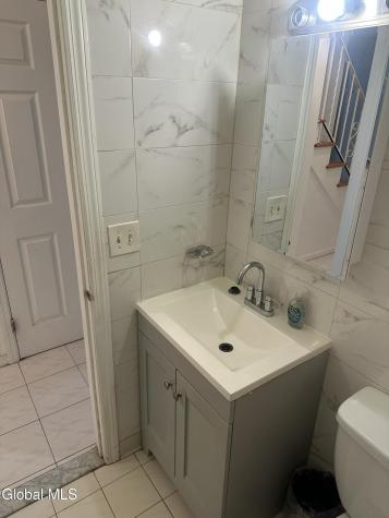 92 Fleetwood Avenue Albany NY 12209