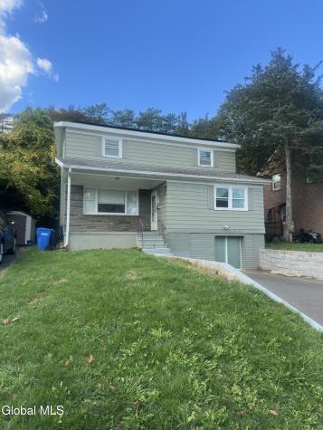 92 Fleetwood Avenue Albany NY 12209