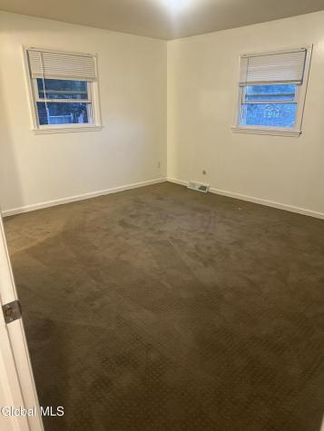 92 Fleetwood Avenue Albany NY 12209