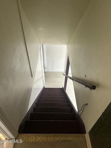 92 Fleetwood Avenue Albany NY 12209