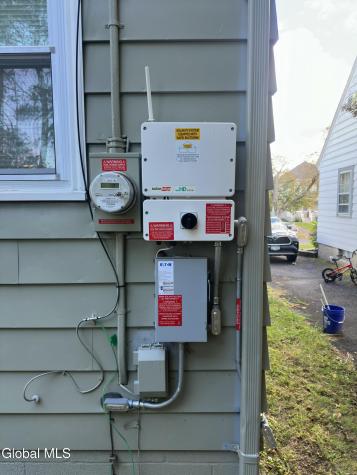 92 Fleetwood Avenue Albany NY 12209