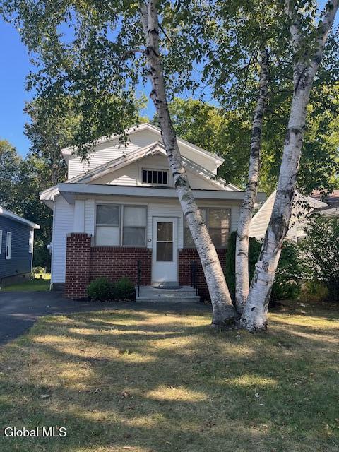 63 Holmes Court Albany NY 12209