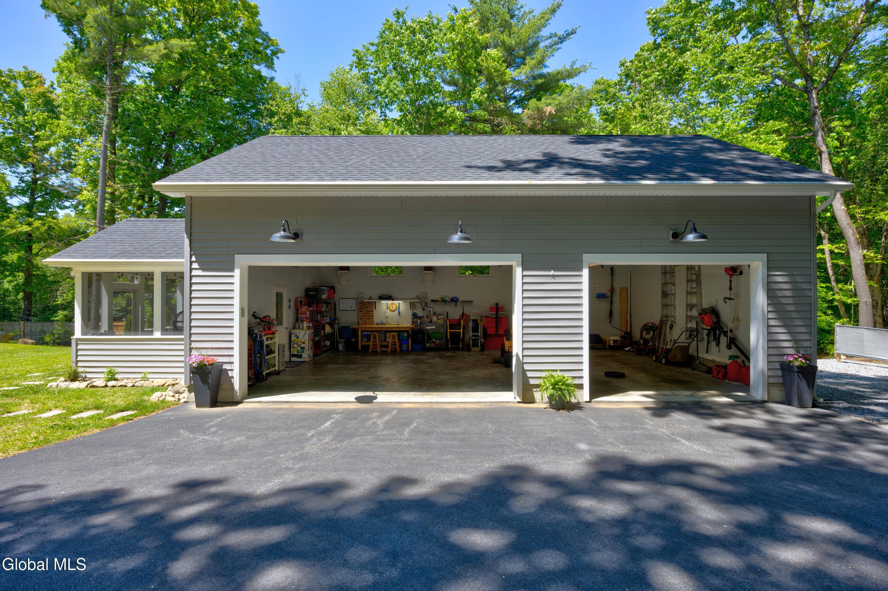31 Griffin Road Greenfield NY 12833