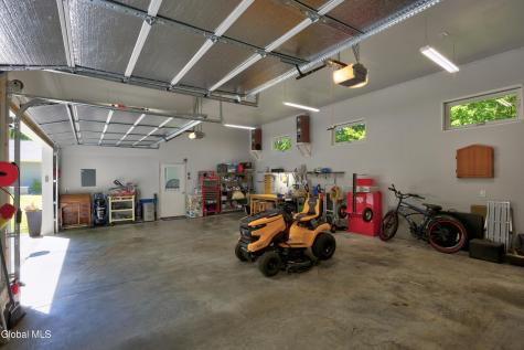 31 Griffin Road Greenfield NY 12833