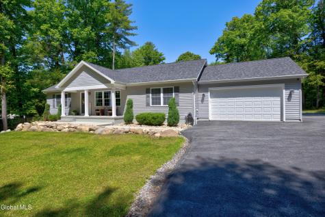 31 Griffin Road Greenfield NY 12833